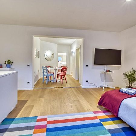 Centrally Located Apartment With Parking Space Caldaro Exteriör bild